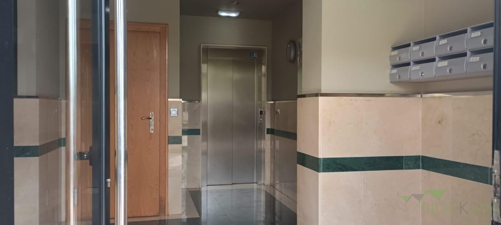 Venta de piso en Llanera