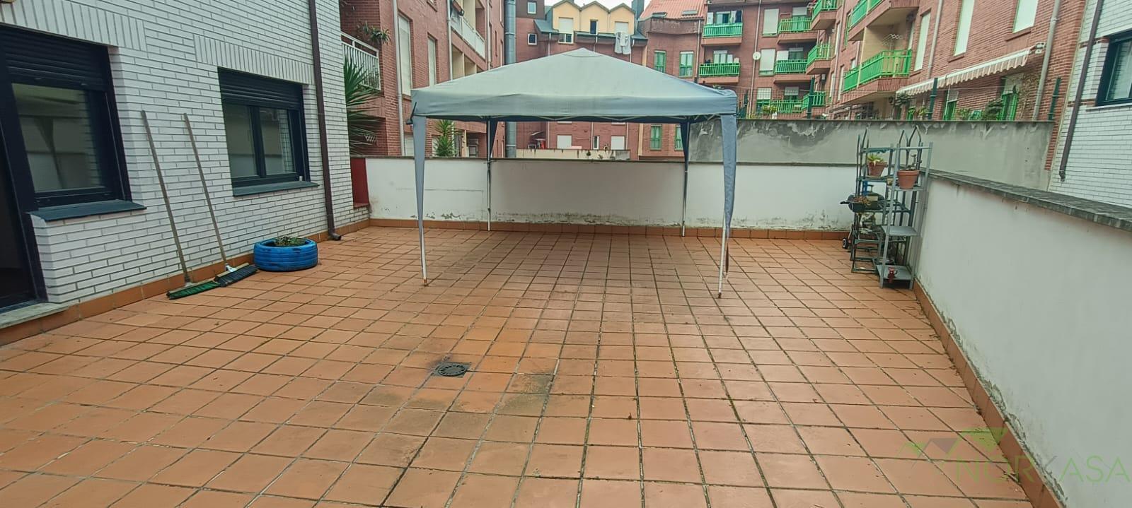 Venta de piso en Llanera