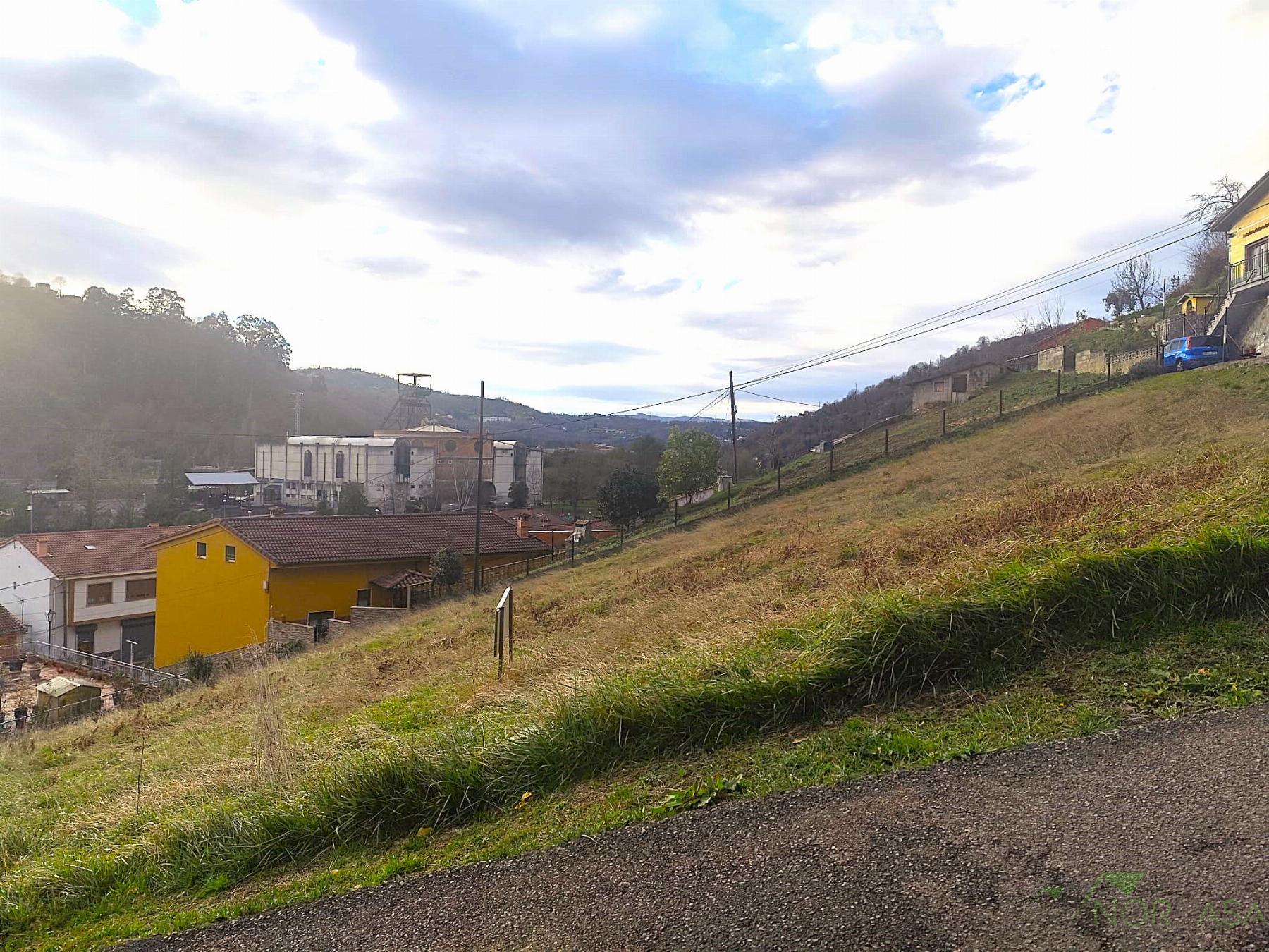 Venta de terreno en San Martín del Rey Aurelio