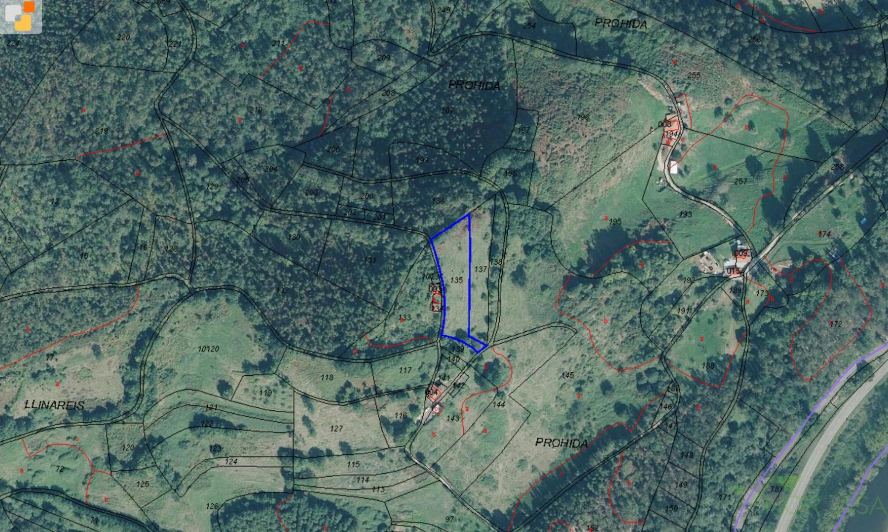 Venta de finca rústica en Pravia