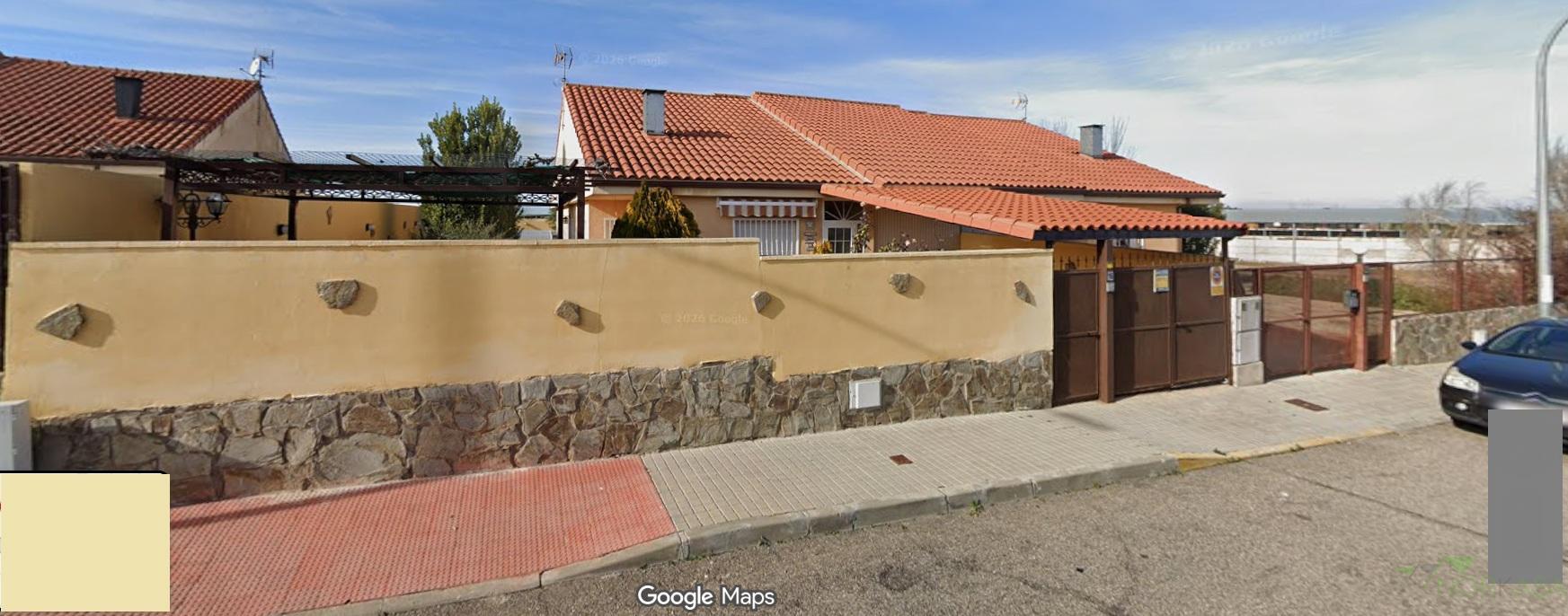Venta de casa en Novés