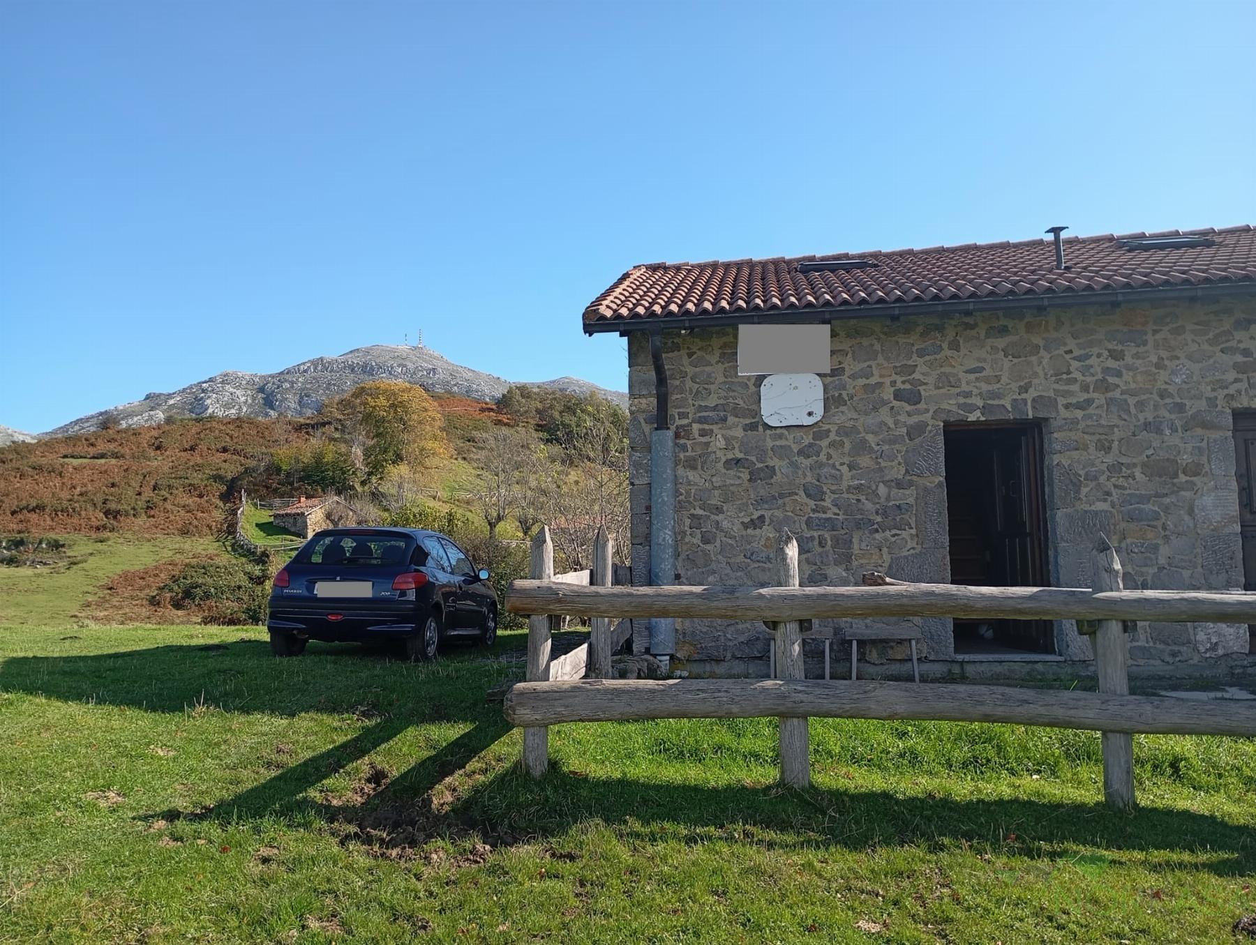 Venta de casa en Quirós