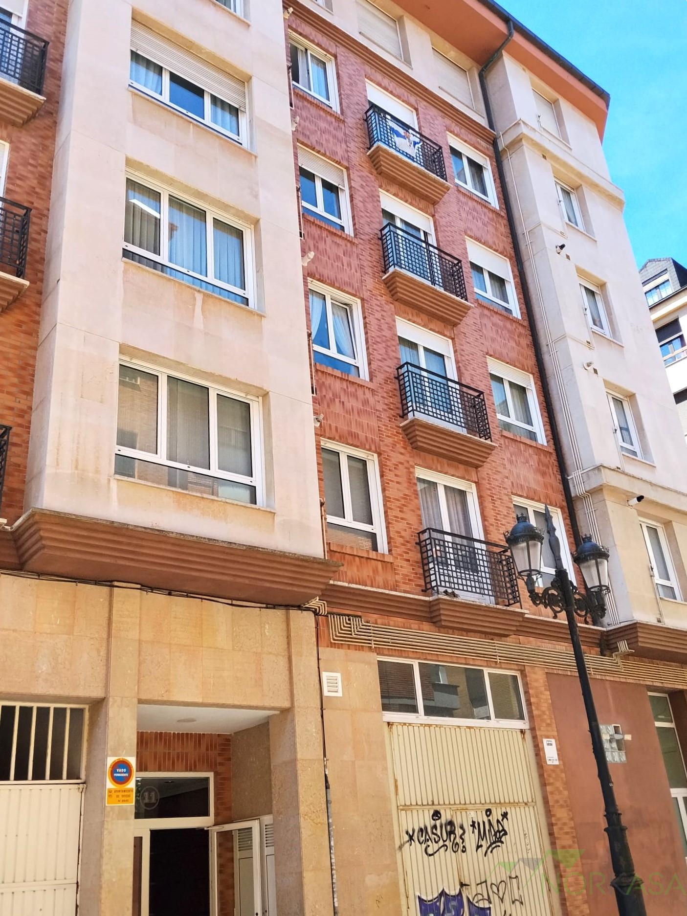 Venta de piso en Oviedo