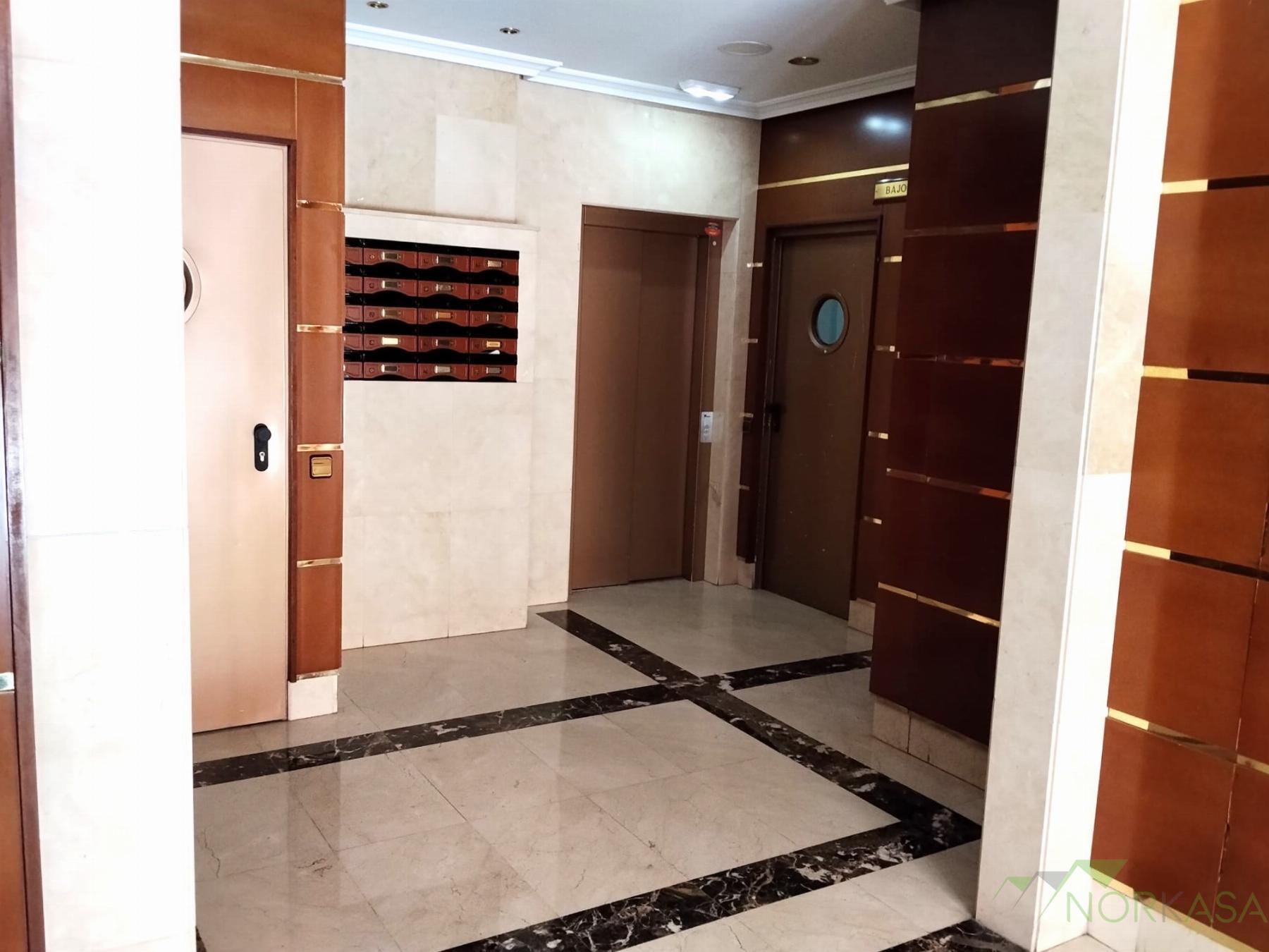 Venta de piso en Oviedo