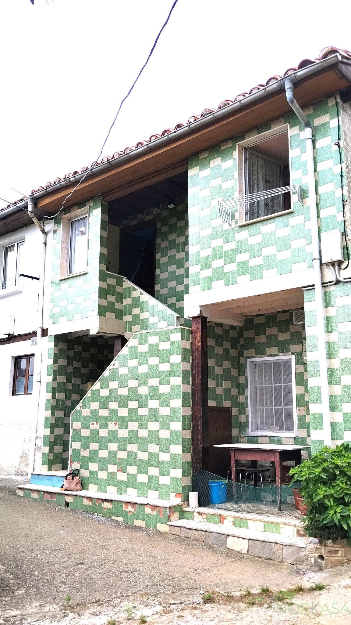 Venta de casa en Quirós