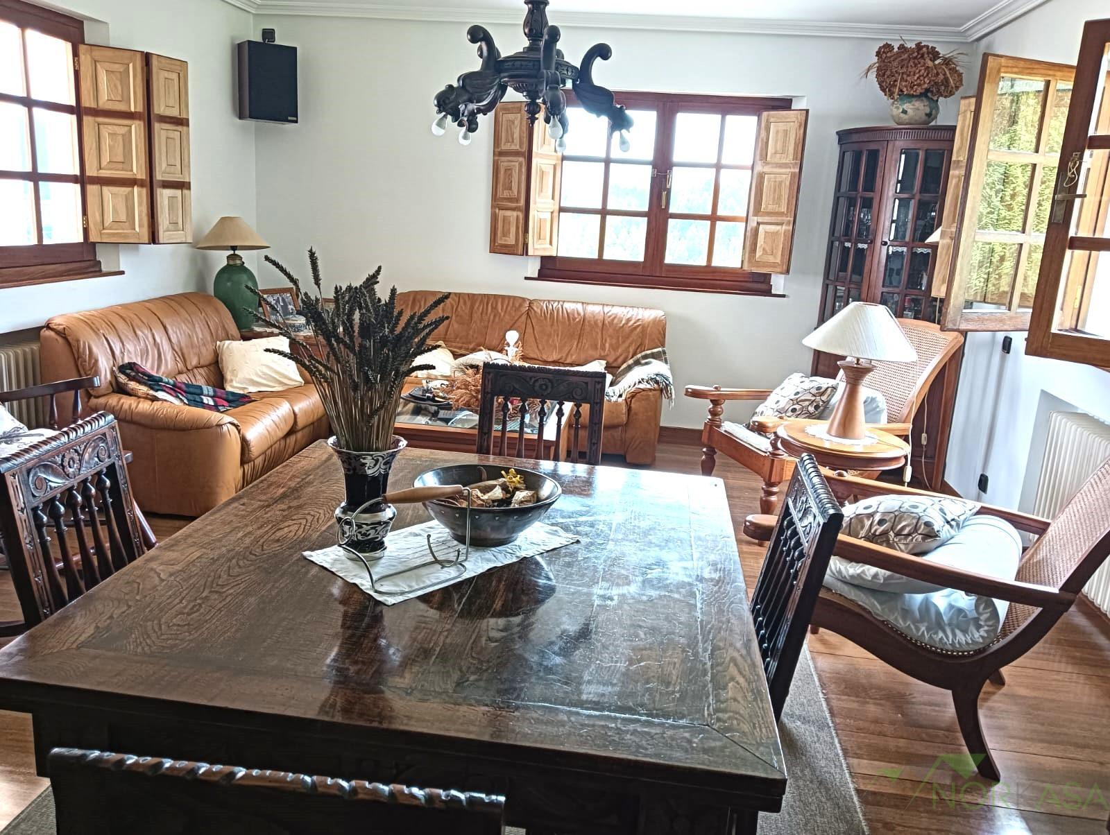Venta de chalet en Pravia