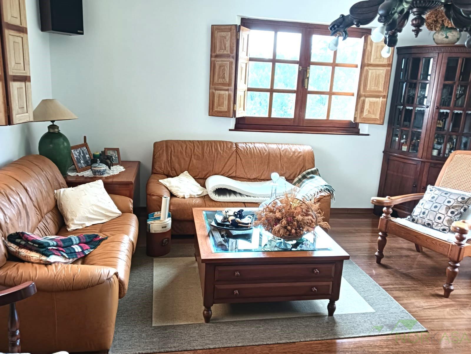 Venta de chalet en Pravia