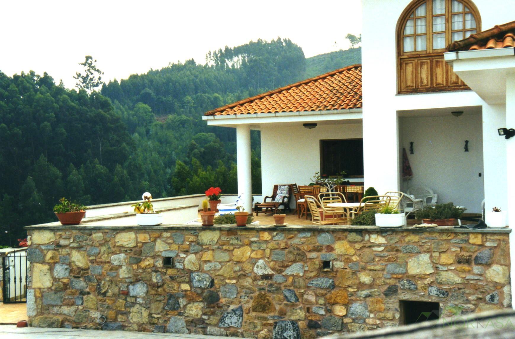 Venta de chalet en Pravia