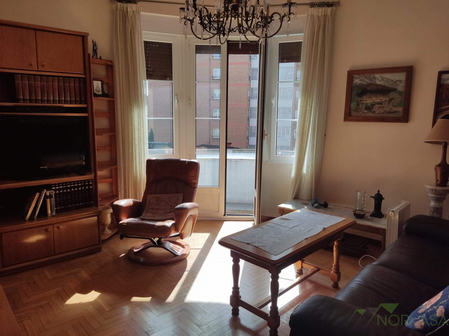 Venta de piso en Oviedo