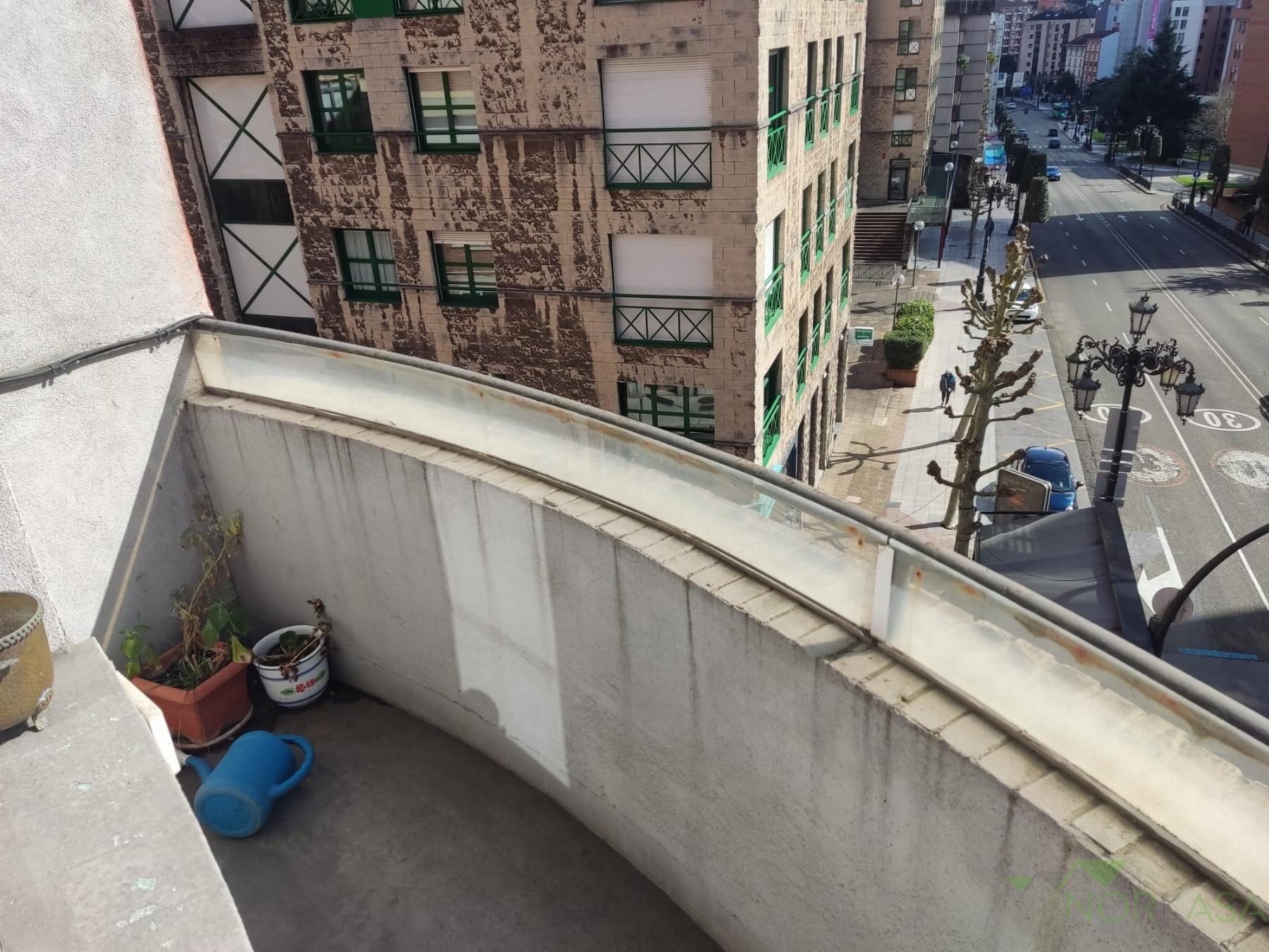 Venta de piso en Oviedo