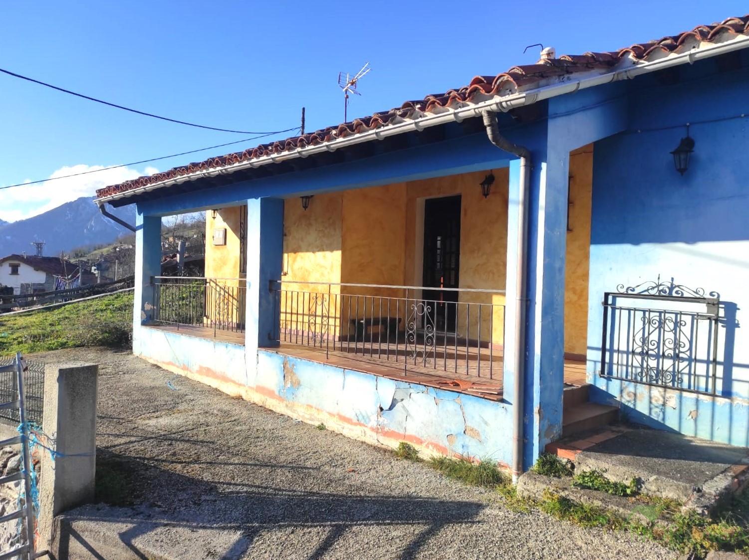 Venta de casa en Quirós