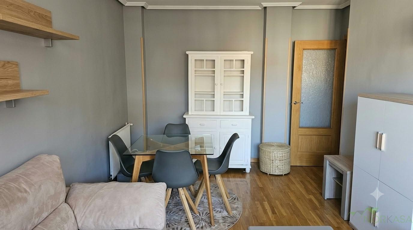 Venta de piso en Oviedo