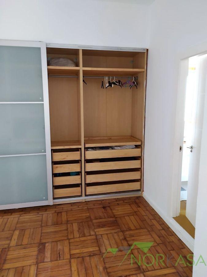 For sale of flat in Oviedo