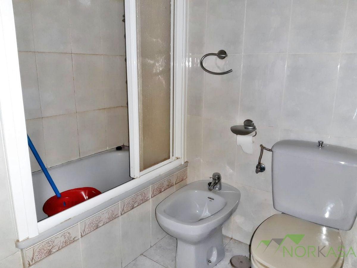 For sale of flat in Oviedo