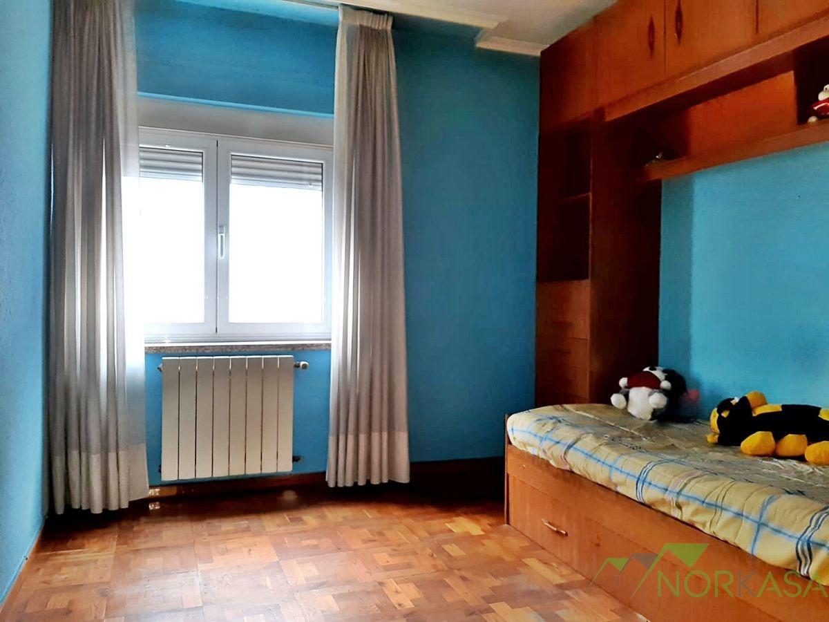 For sale of flat in Oviedo