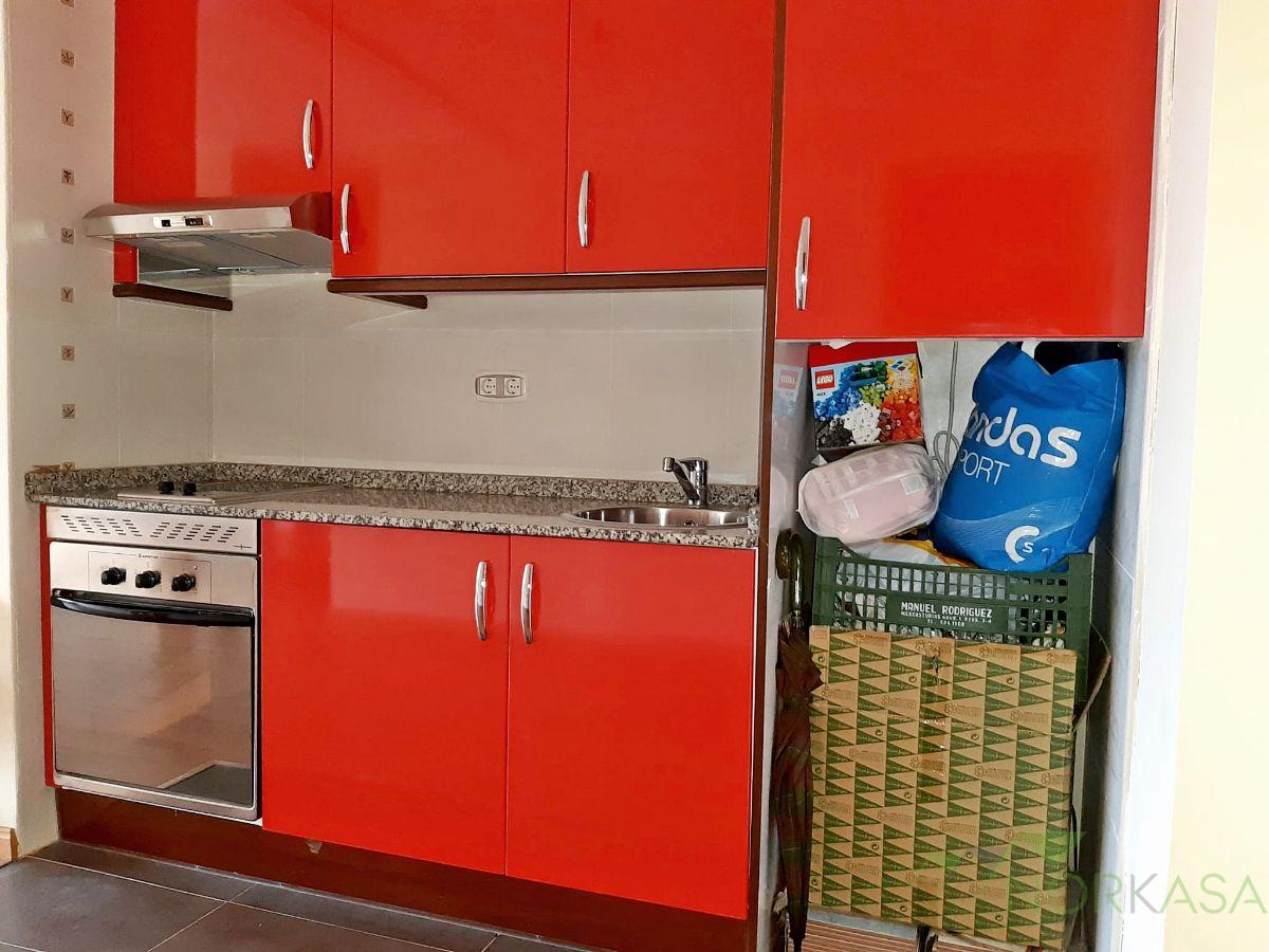 For sale of apartment in Oviedo