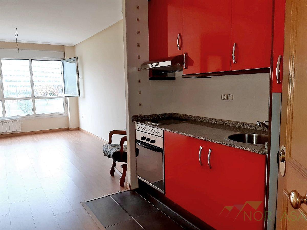 For sale of apartment in Oviedo