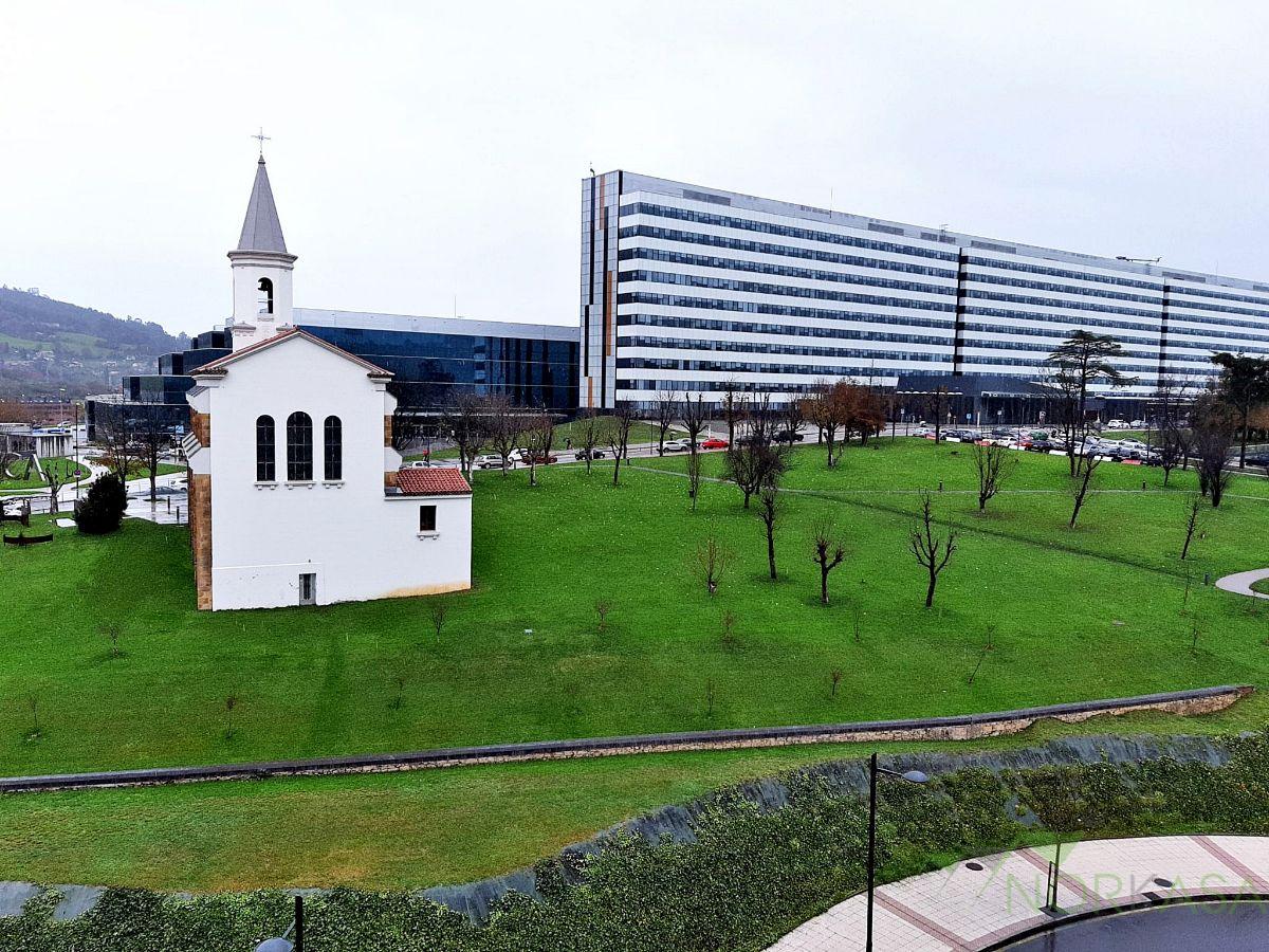 For sale of apartment in Oviedo