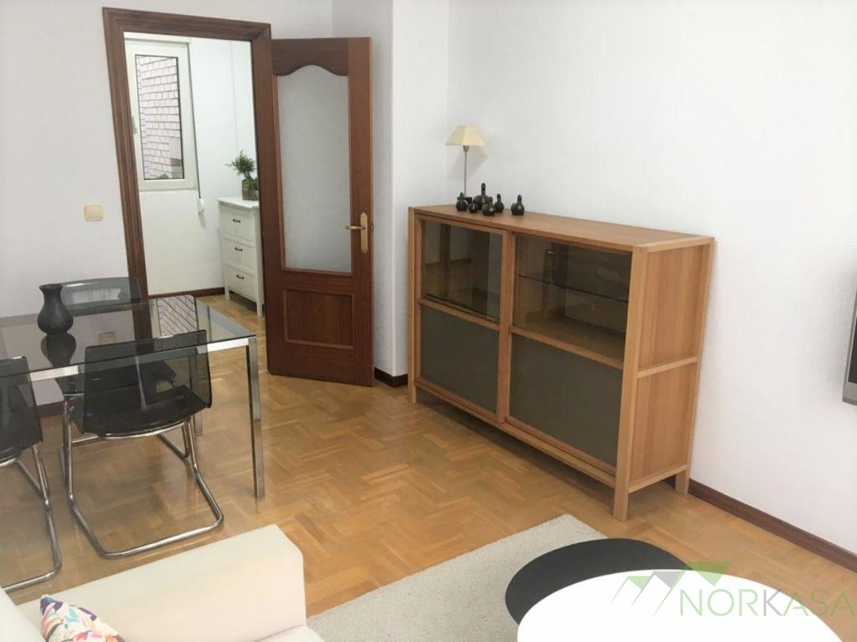 For rent of apartment in Oviedo