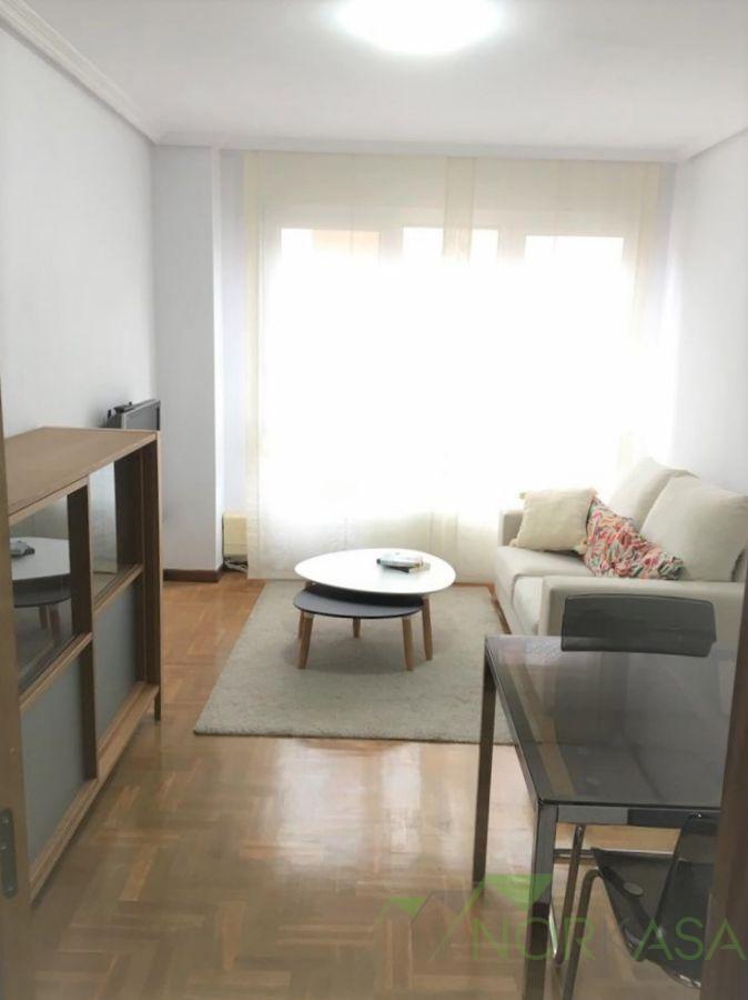 For rent of apartment in Oviedo