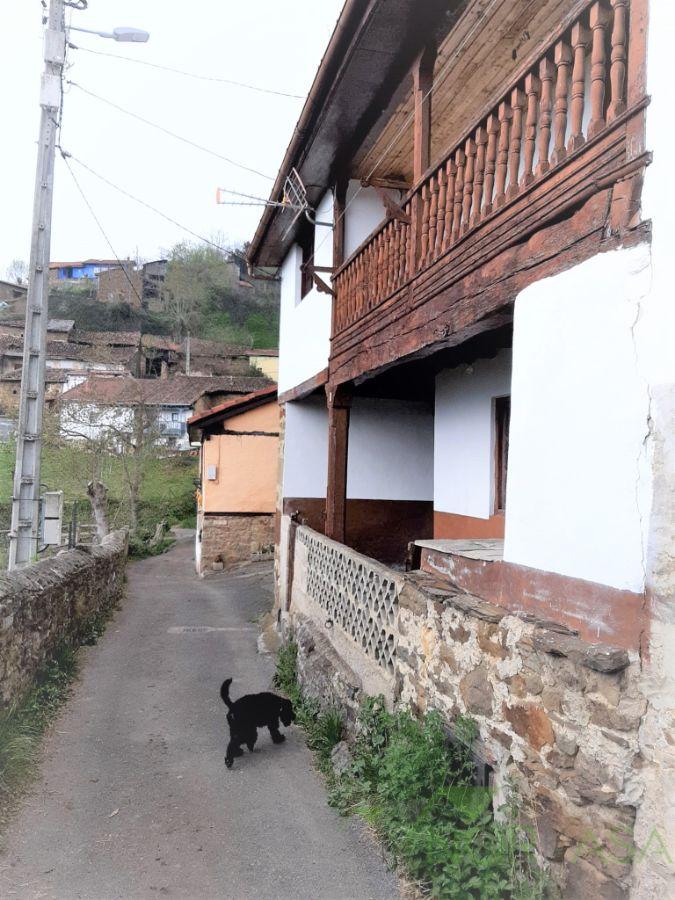 Venta de casa en Quirós