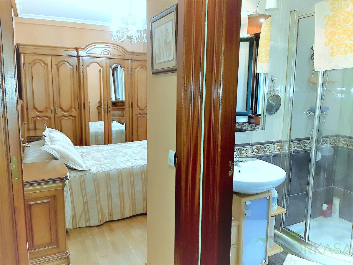 For sale of flat in Oviedo