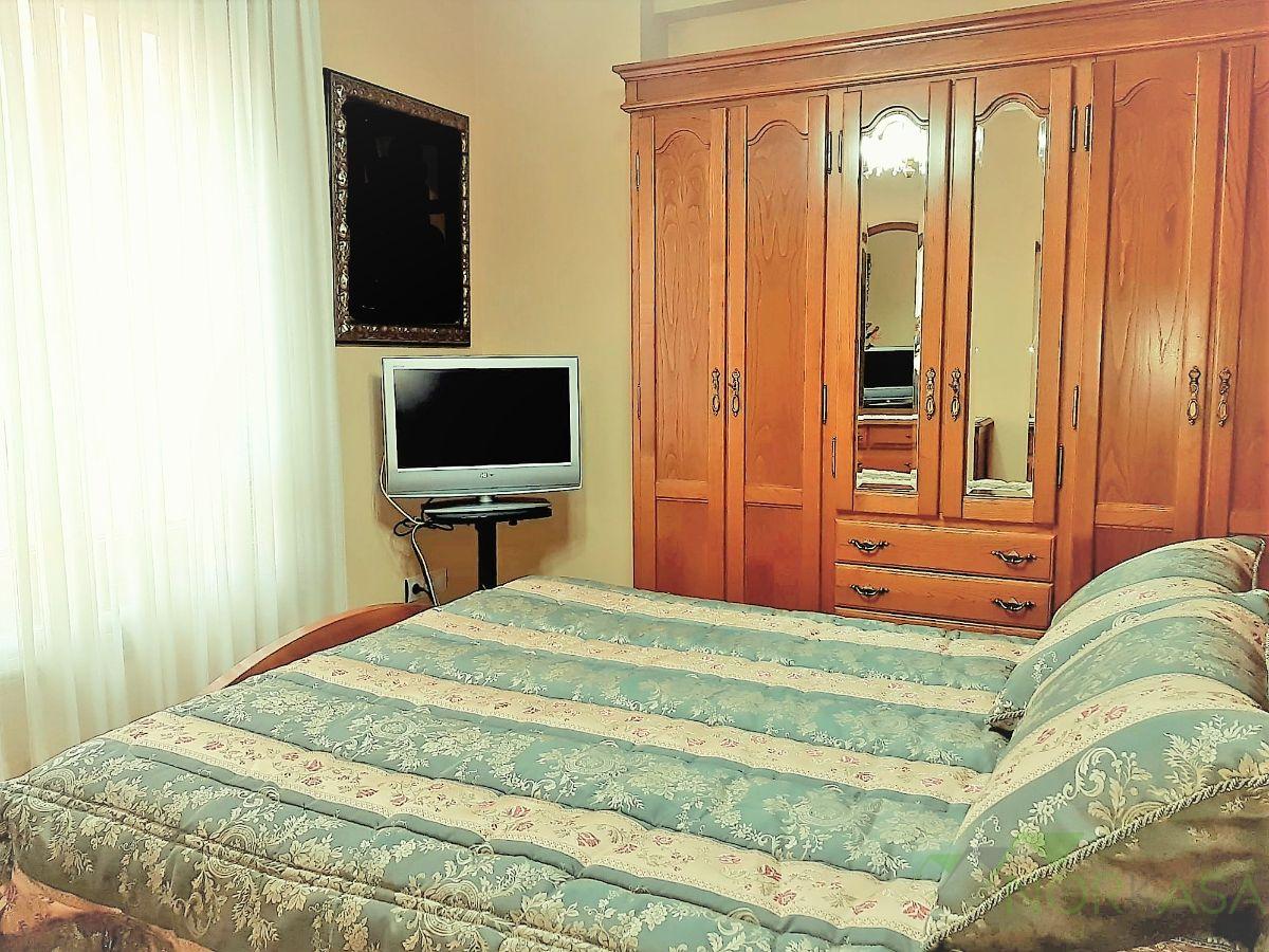 For sale of flat in Oviedo