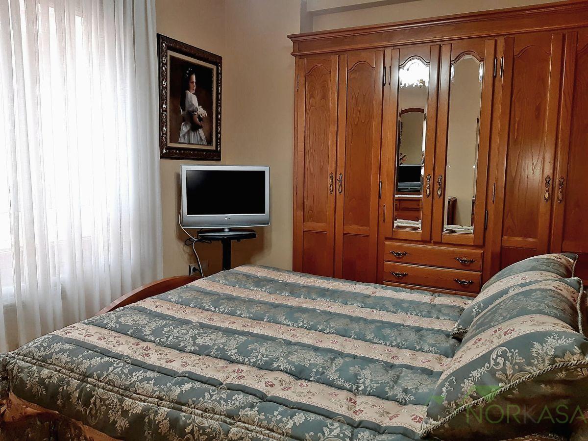 For sale of flat in Oviedo