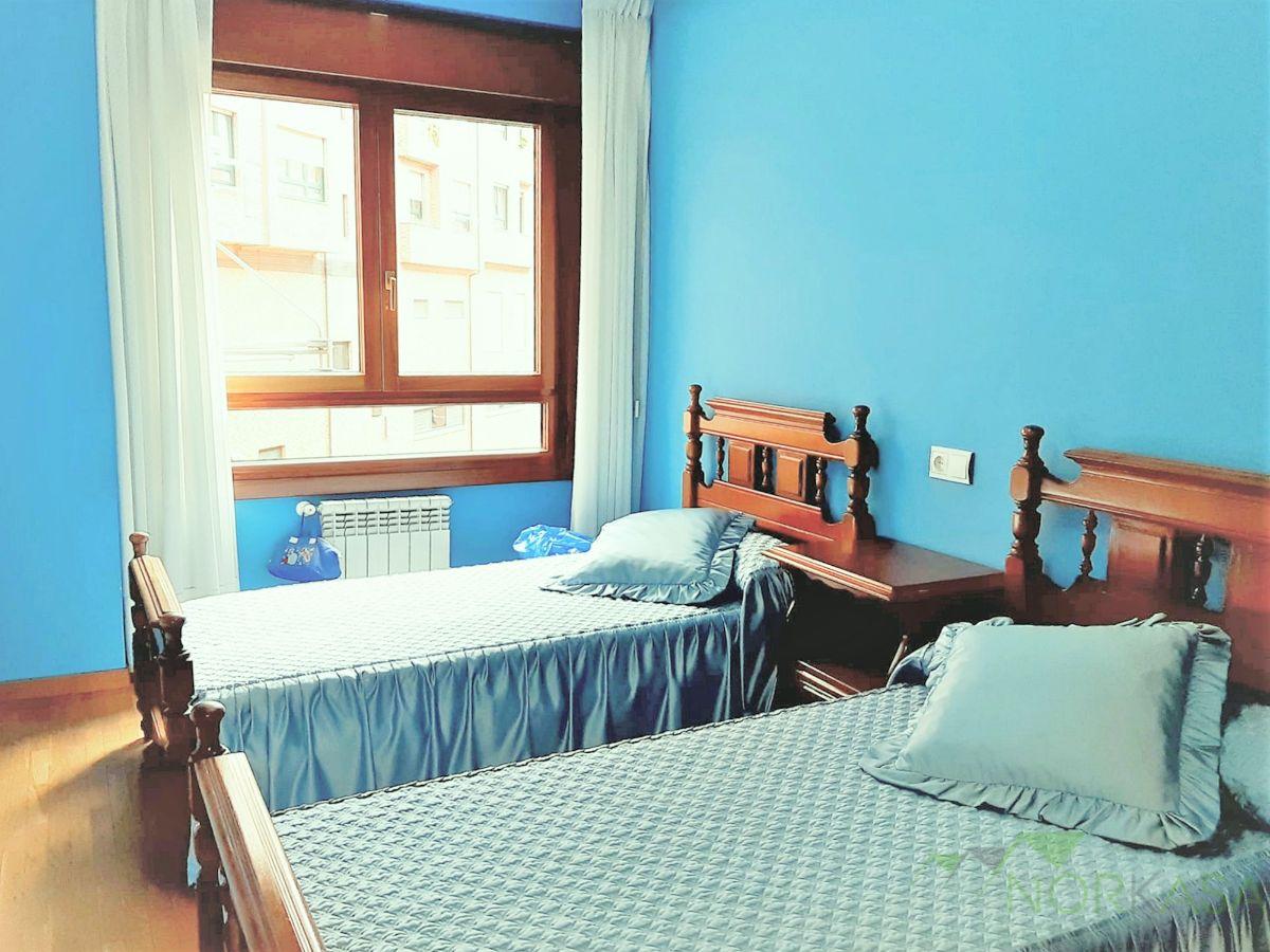 For sale of flat in Oviedo