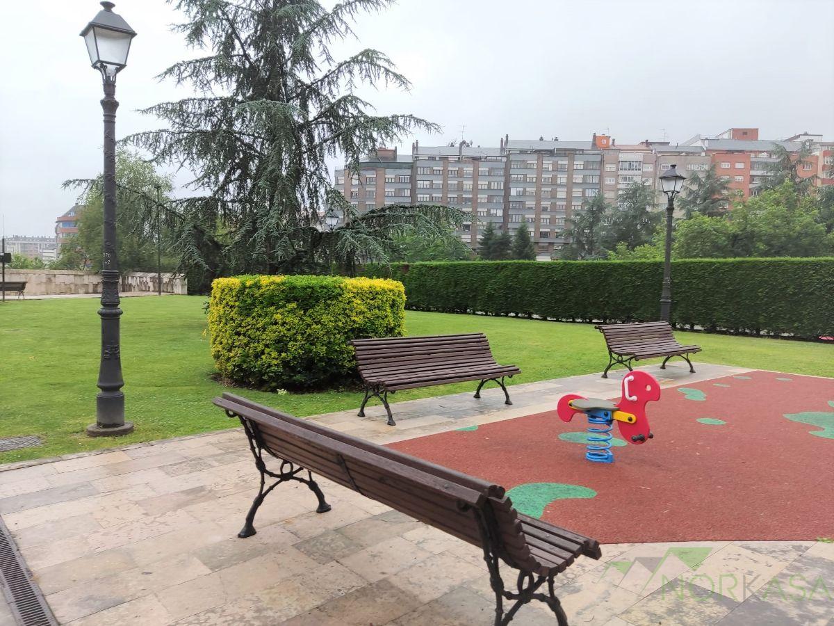 Alquiler de garaje en Oviedo