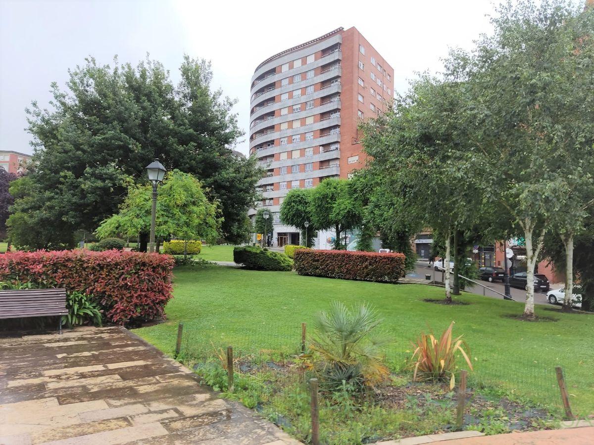 Alquiler de garaje en Oviedo