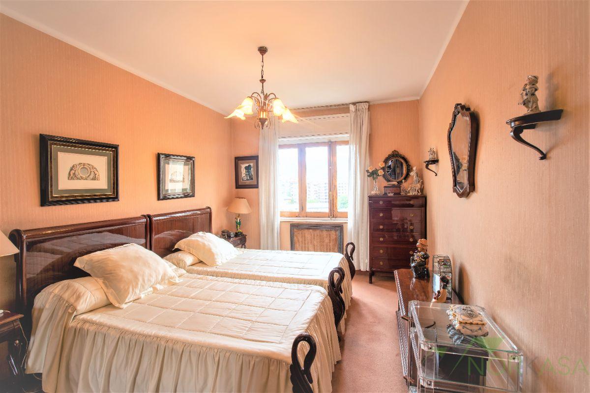 For sale of flat in Oviedo