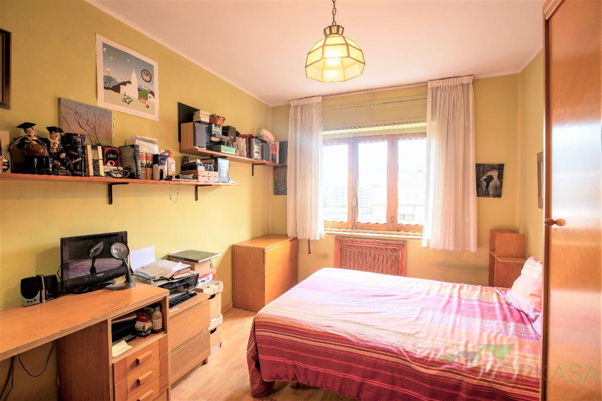 For sale of flat in Oviedo