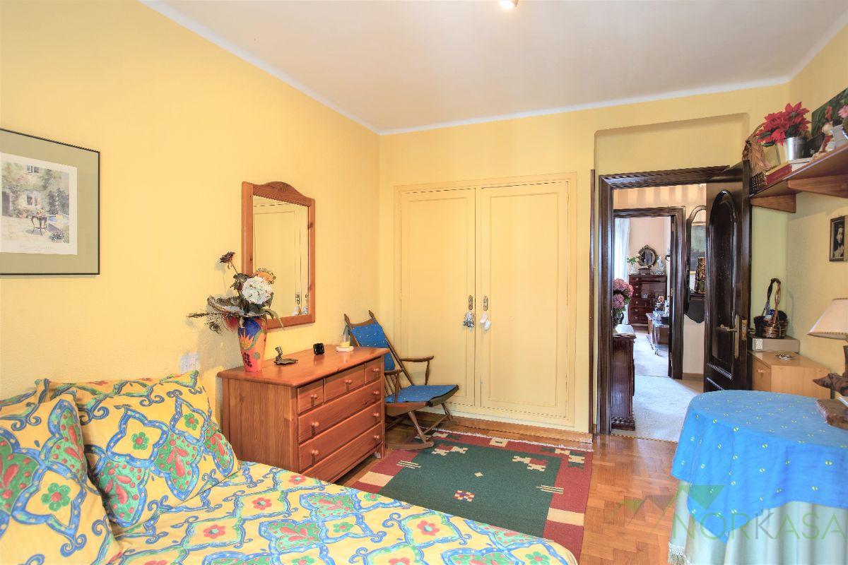 For sale of flat in Oviedo