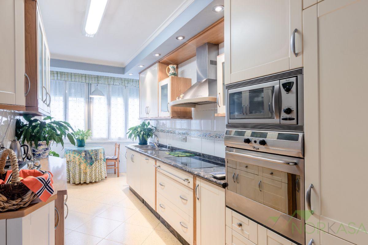 For sale of flat in Oviedo