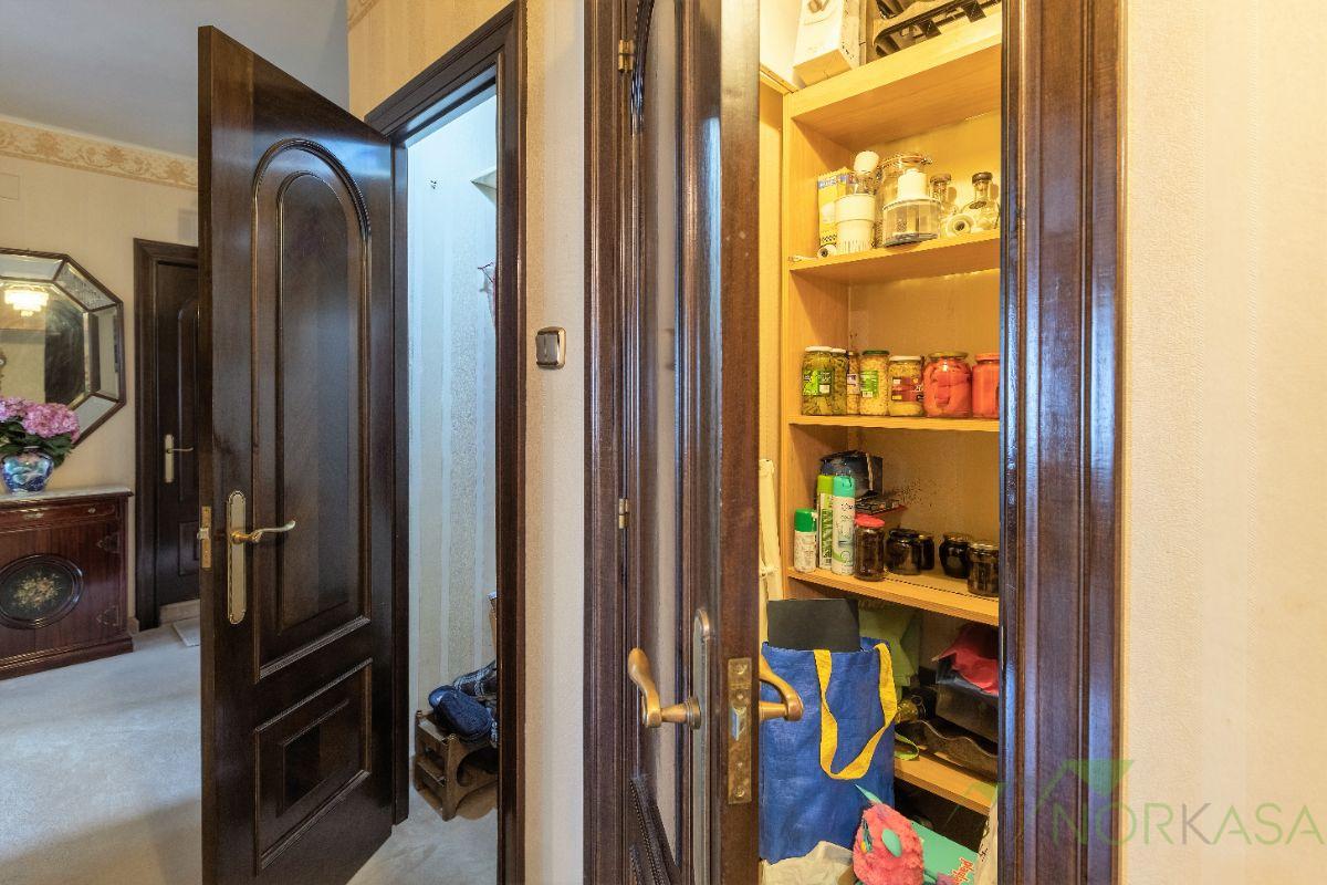 For sale of flat in Oviedo