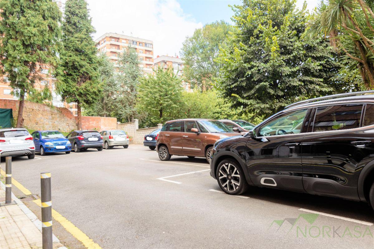 For sale of flat in Oviedo