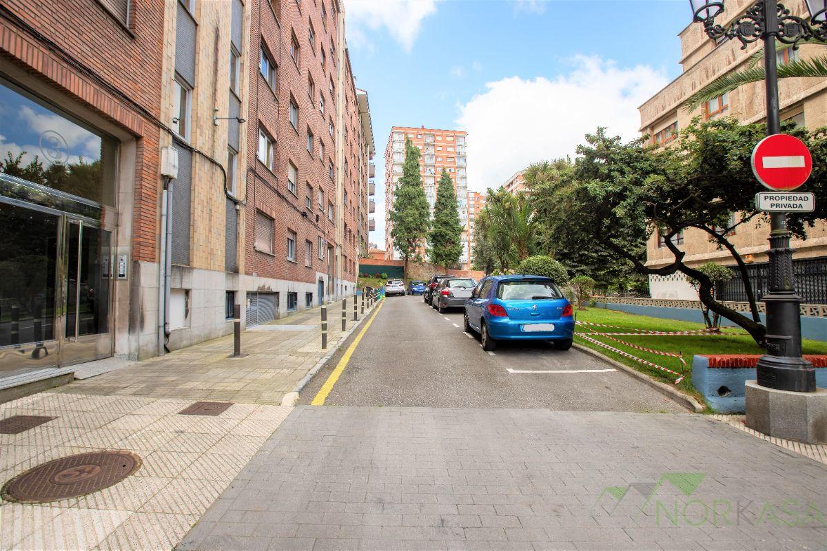 For sale of flat in Oviedo