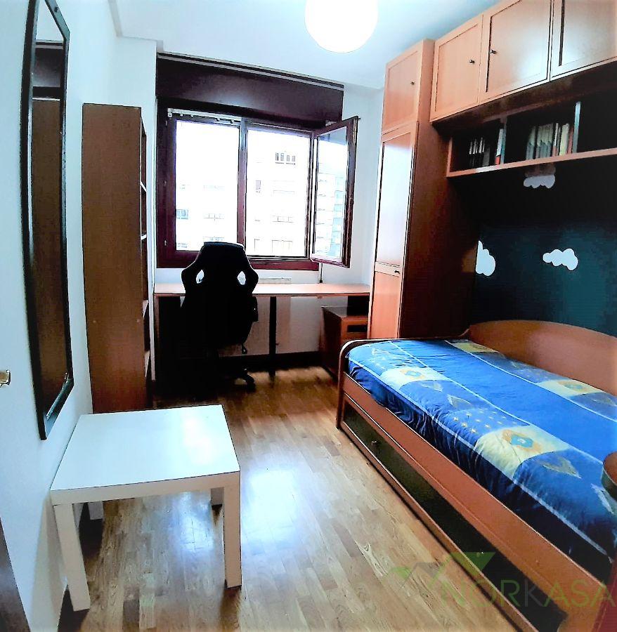 For sale of flat in Oviedo