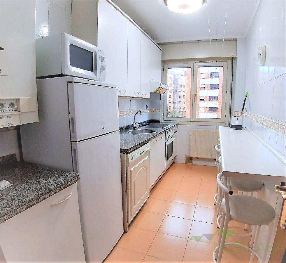 For sale of flat in Oviedo