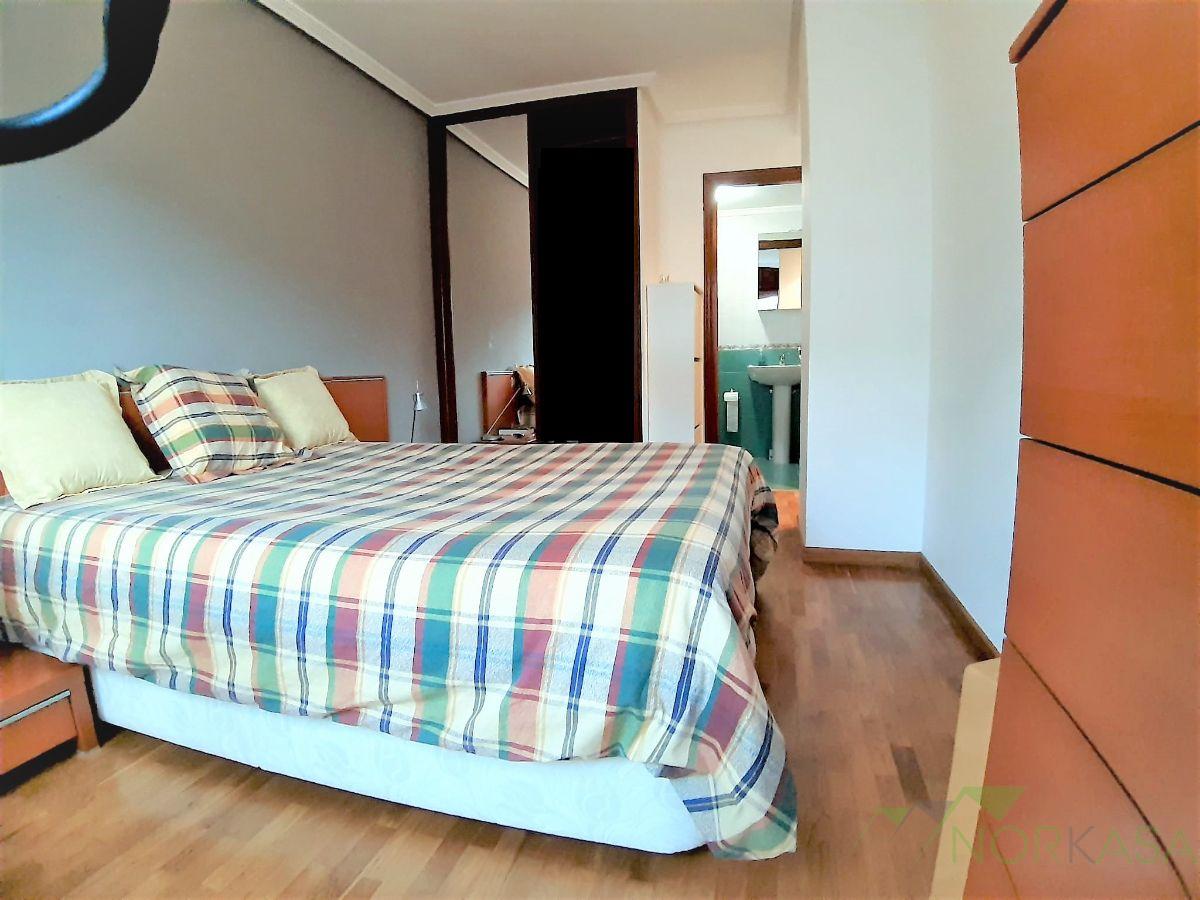 For sale of flat in Oviedo