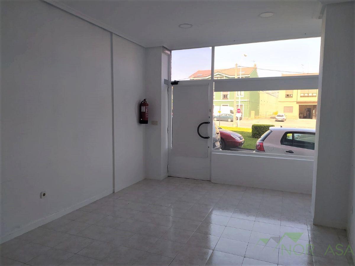 Venta de local en Oviedo