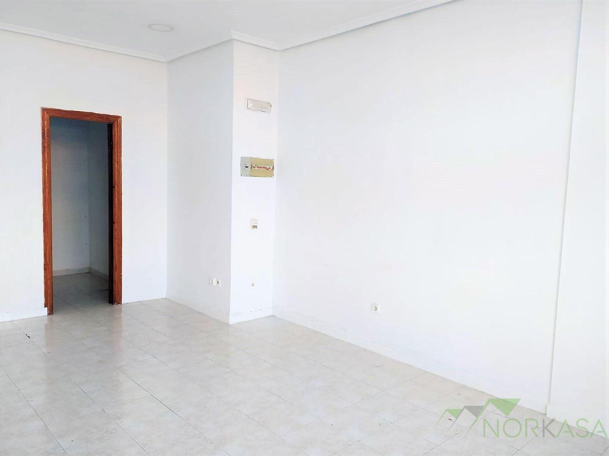 Venta de local en Oviedo