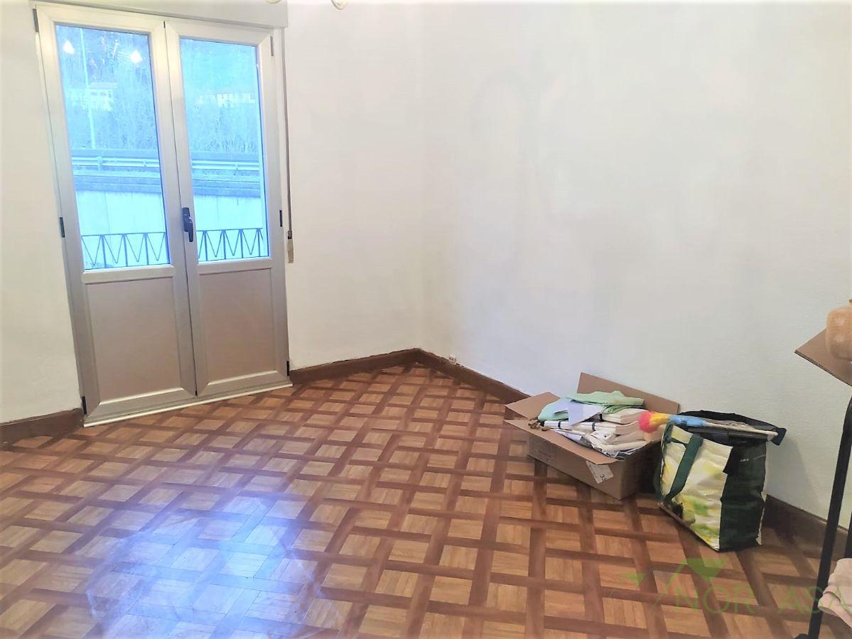 For sale of flat in Mieres Asturias