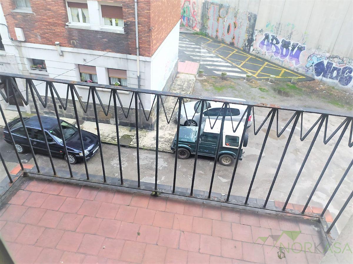 For sale of flat in Mieres Asturias