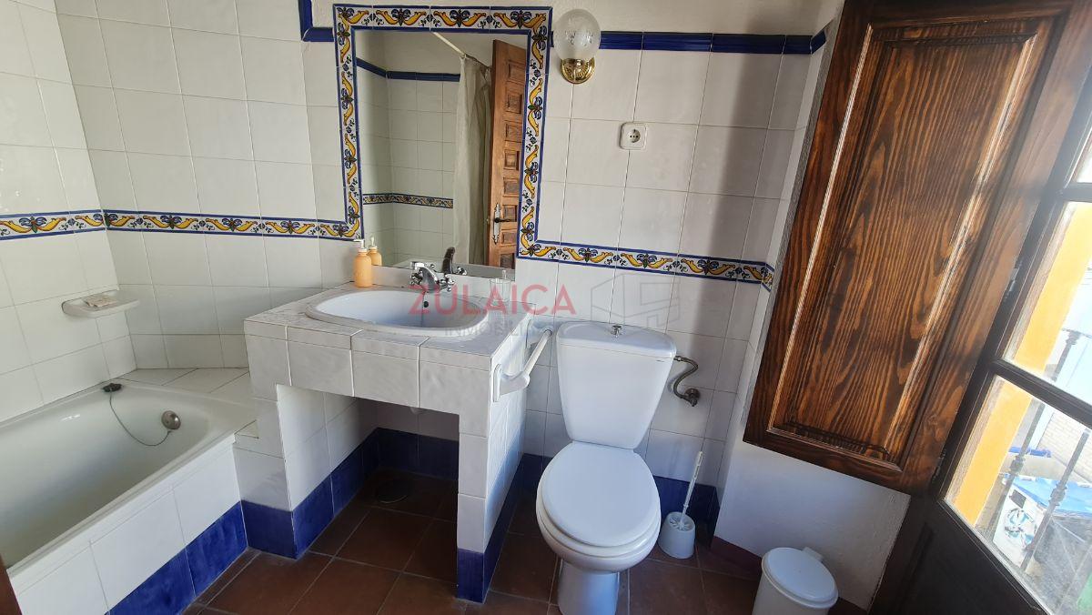 For sale of house in El Burgo