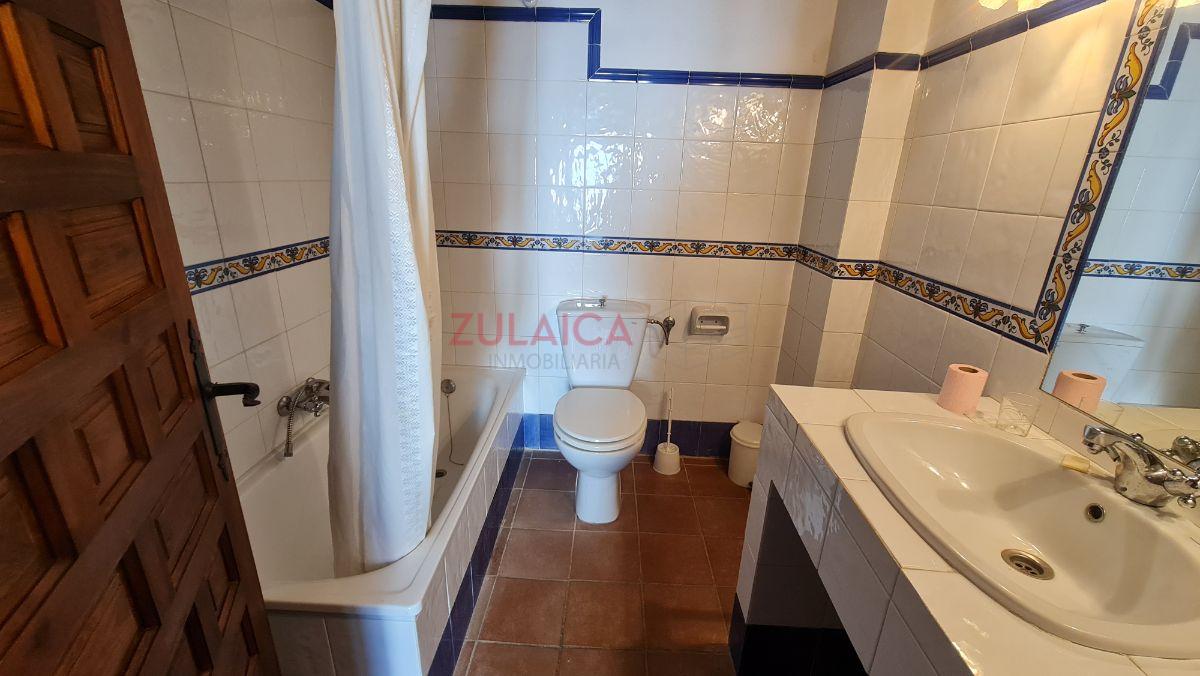 For sale of house in El Burgo