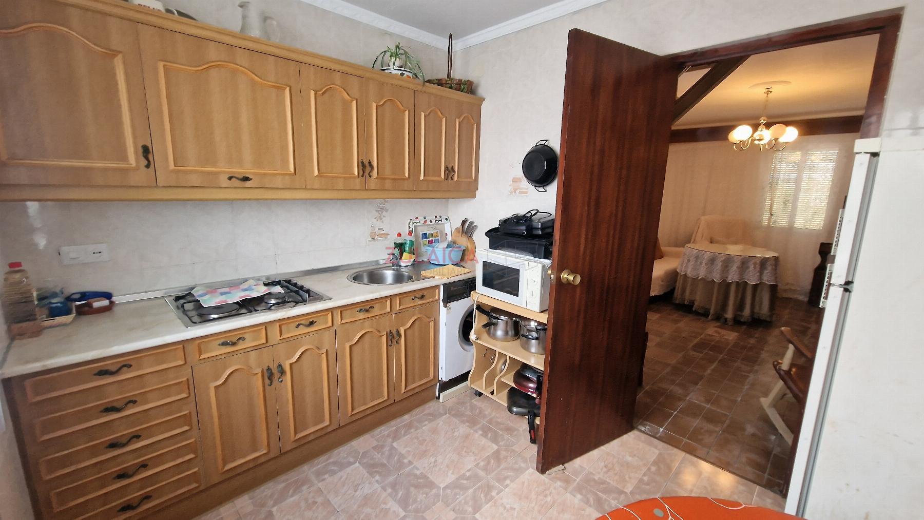 Venta de casa en Alfarnate