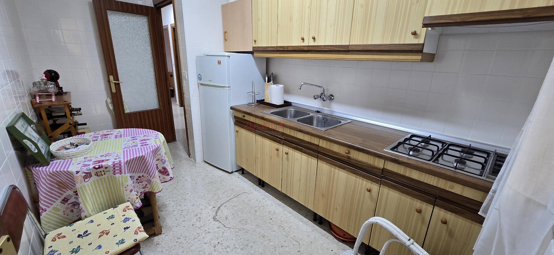 Venta de piso en Alhendín