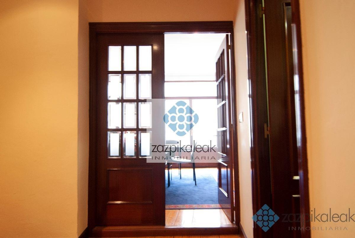 For rent of office in Bilbao